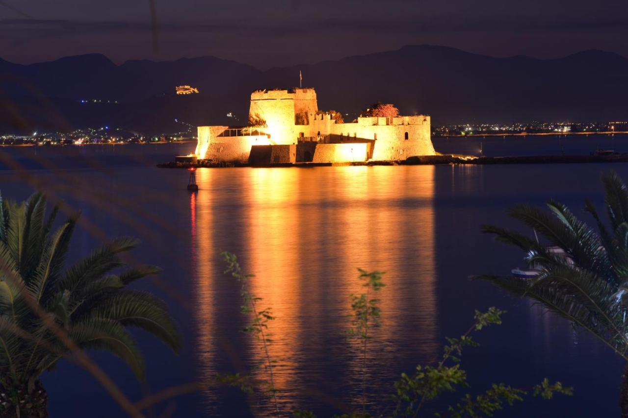 Margietta'S Suites Nafplion Exteriör bild