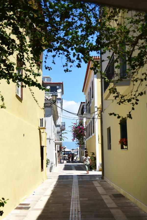 Margietta'S Suites Nafplion Exteriör bild